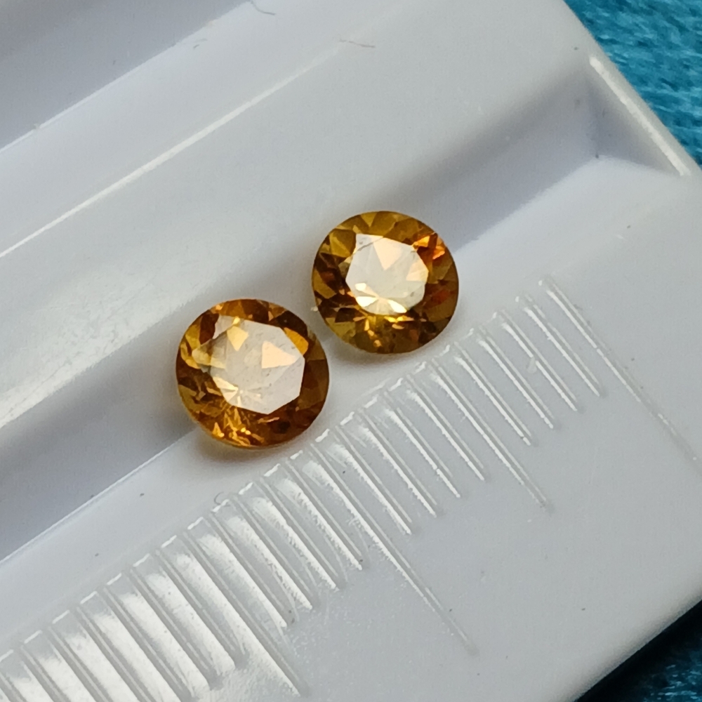 Elegant Golden Citrine Duo 4.5mm Round